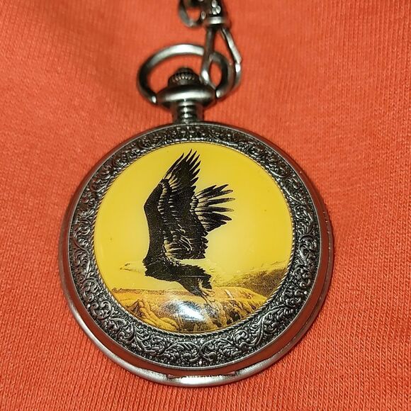Phillip Crowe Eagle in Flight‎ Pocket Watch Majesti Watch Co. Quartz Silvertone - Picture 3 of 11